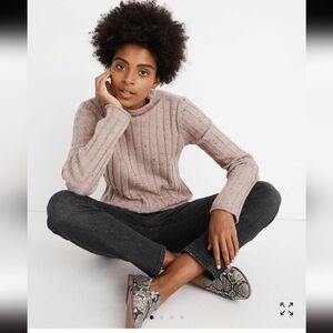 EUC Madewell Donegal Evercrest sweater Size MD